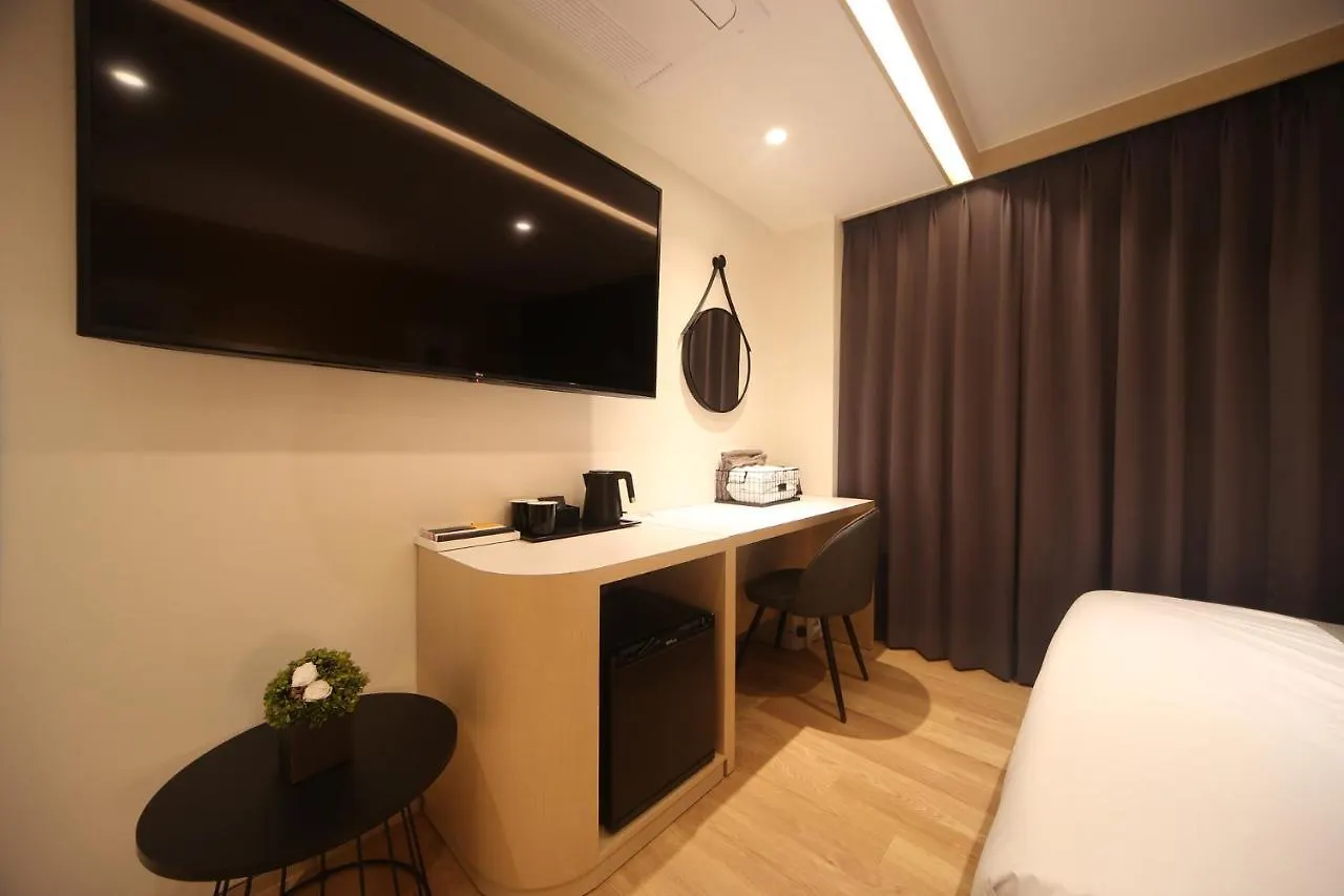 Dongnae Hound Hotel Sajik Minam Station Busan